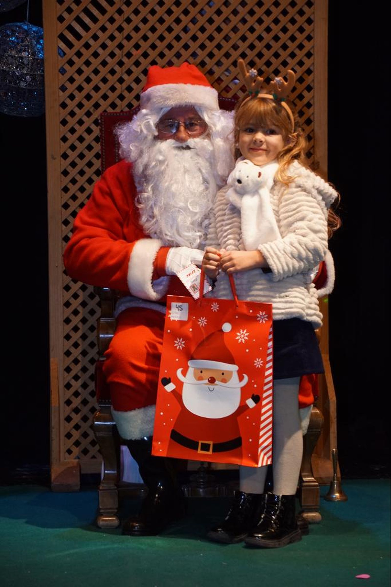 83ee709c-1e32-46a2-98ac-ad2eda52ef90