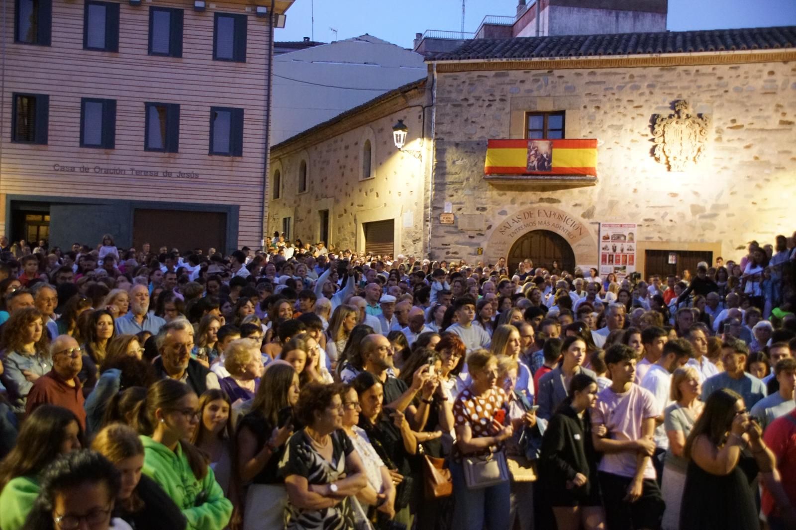Procesión del regreso a clausura de Santa Teresa de Jesús