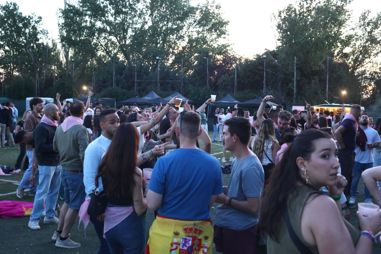 Salamanca de noche, sábado 18 de abril