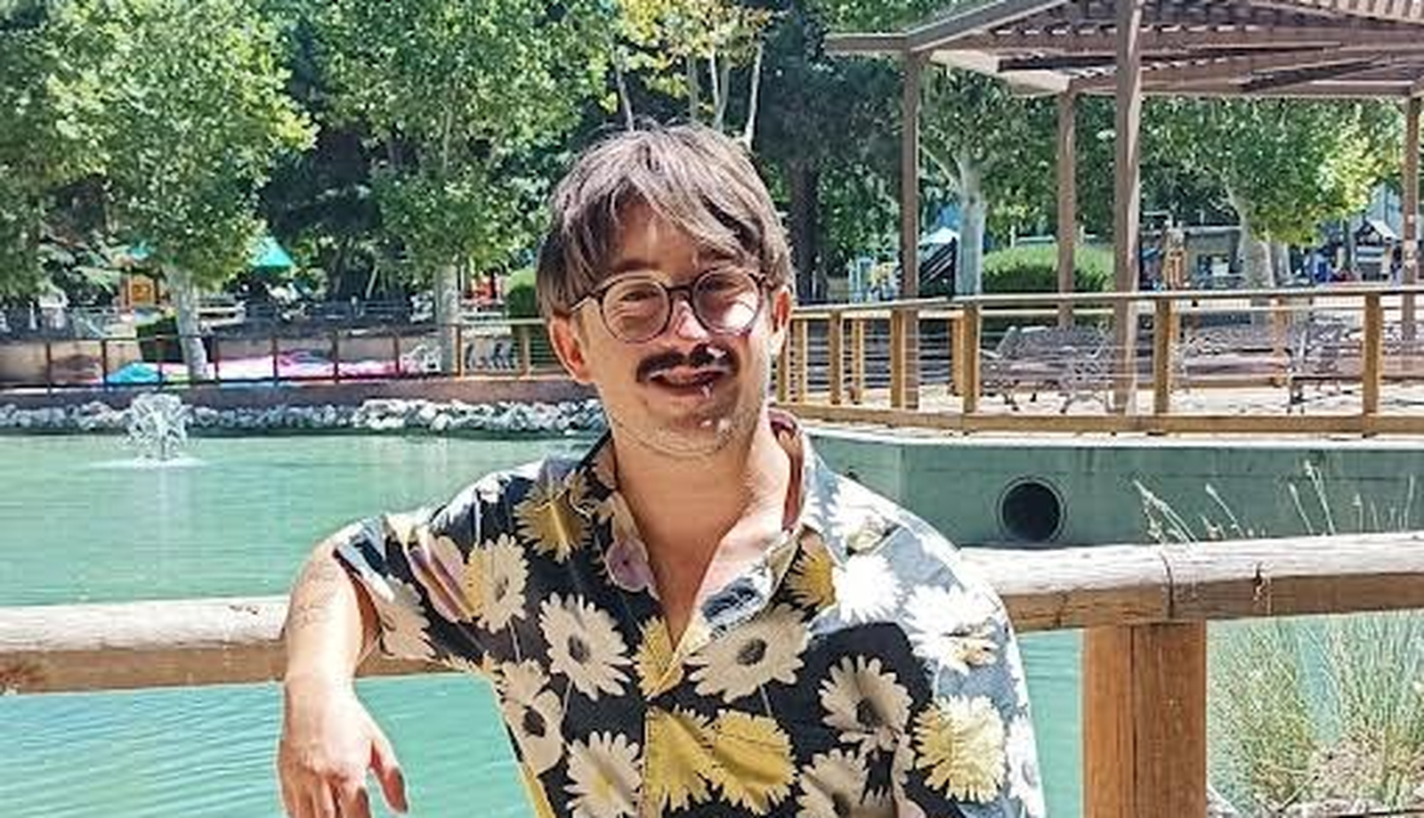 Alberto Martín Pérez, ganador del I Premio de Poesía Alumni "Carmen Martín Gaite" de la USAL Alberto Martín Pérez, ganador del I Premio de Poesía Alumni "Carmen Martín Gaite" de la USAL
