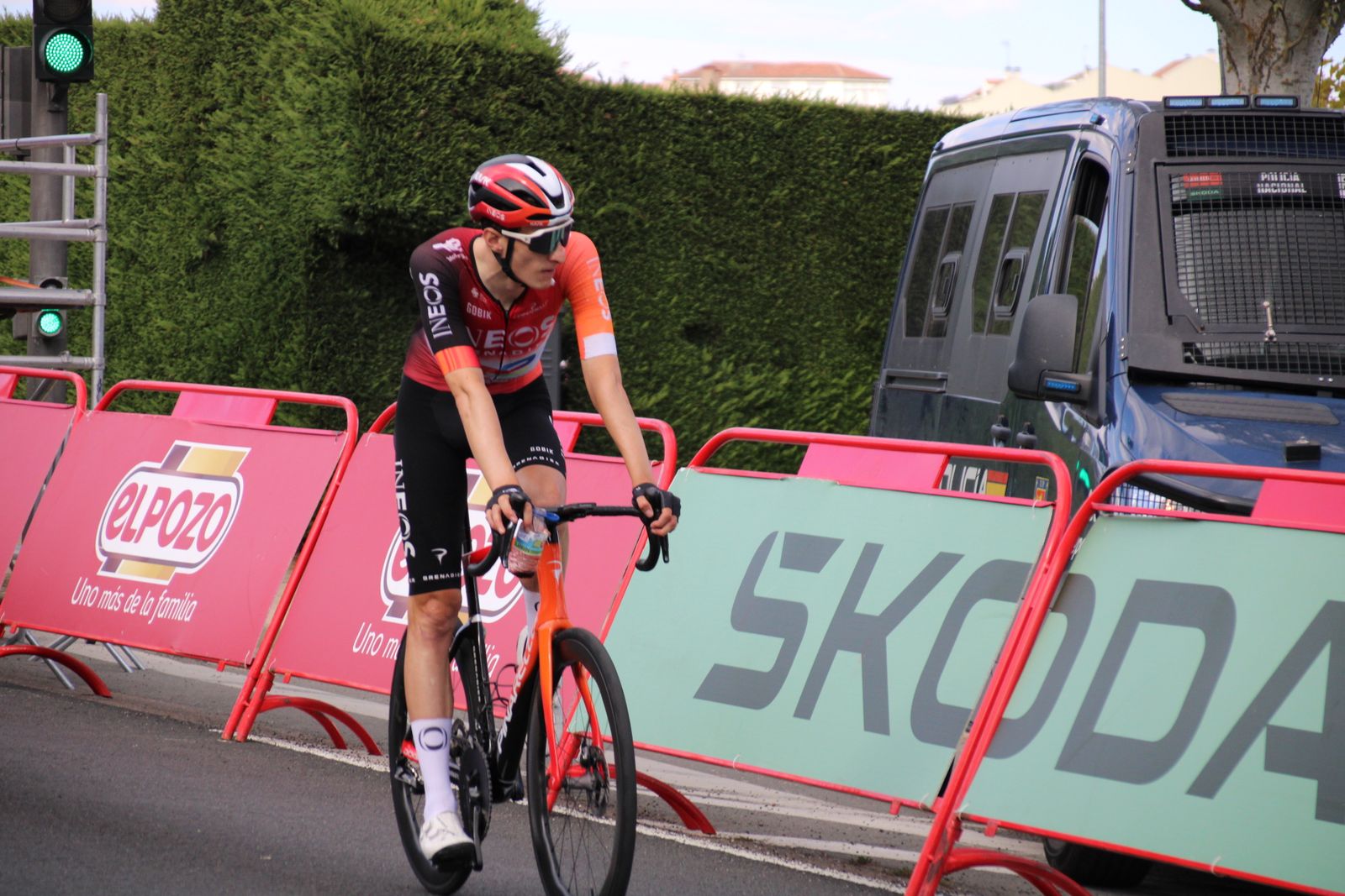 La Vuelta llega a Guijuelo y Philipsen se lleva el esprint