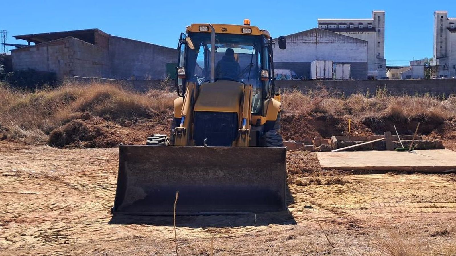 Alba de Tormes recupera un coladero tradicional para poner en valor su legado alfarero