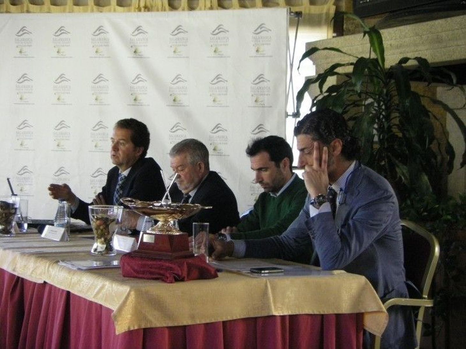 El campo de golf de Villamayor acogerá cuarenta torneos