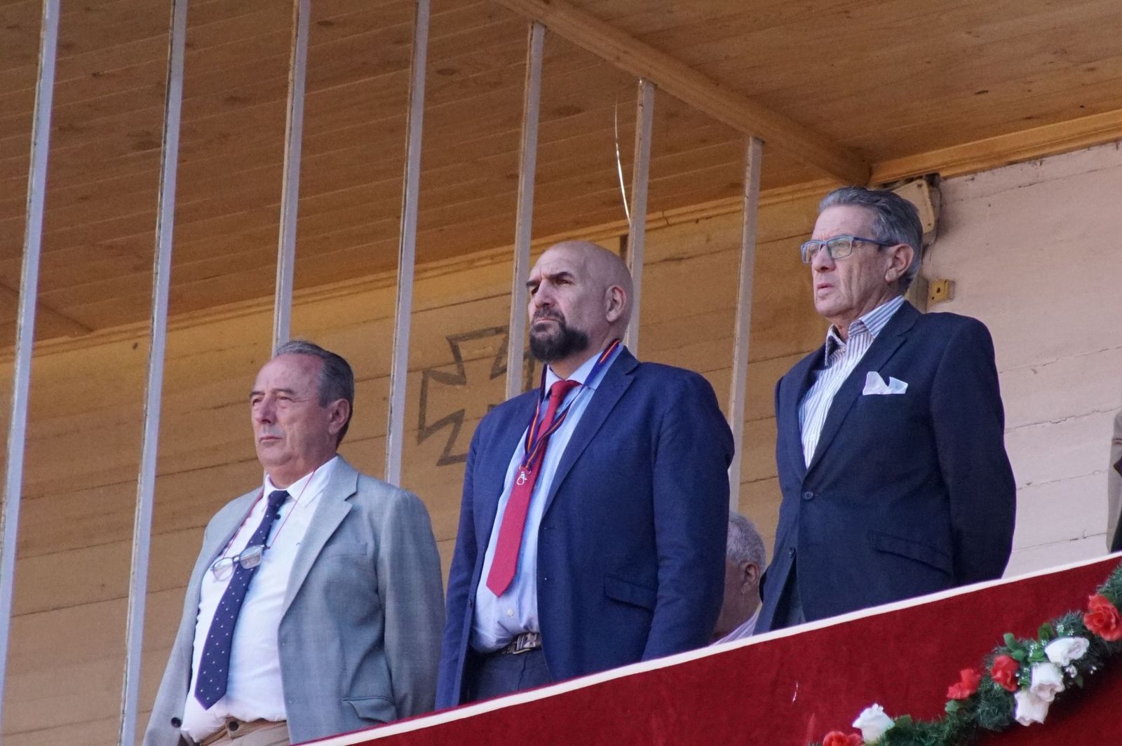 Así han vivido los salmantinos el primer festejo de la feria taurina 2025: imágenes del ambiente en los tendidos y en el patio de cuadrillas