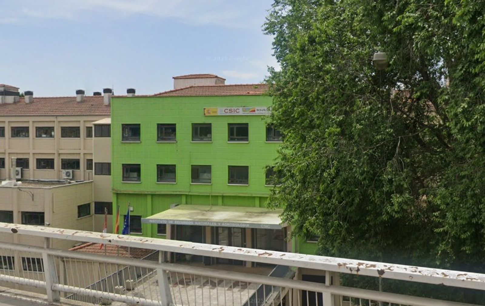 Edificio del IRNASA