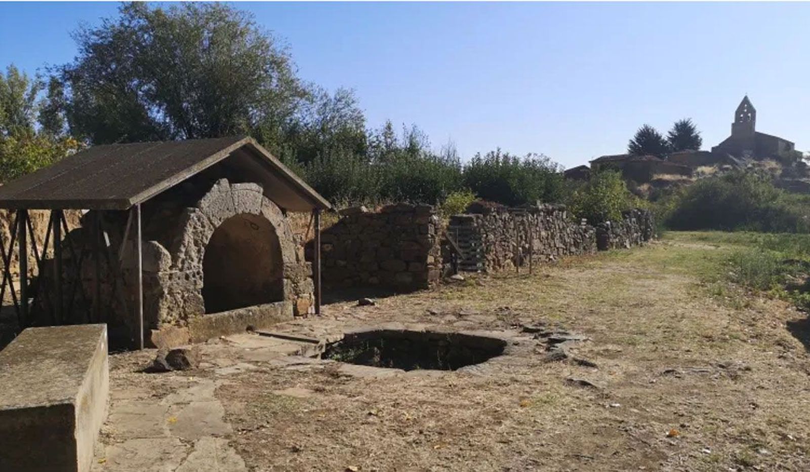 Fuente Vieja o del Lugar en San Pedro de la Viña BENAVENTE DIGITAL