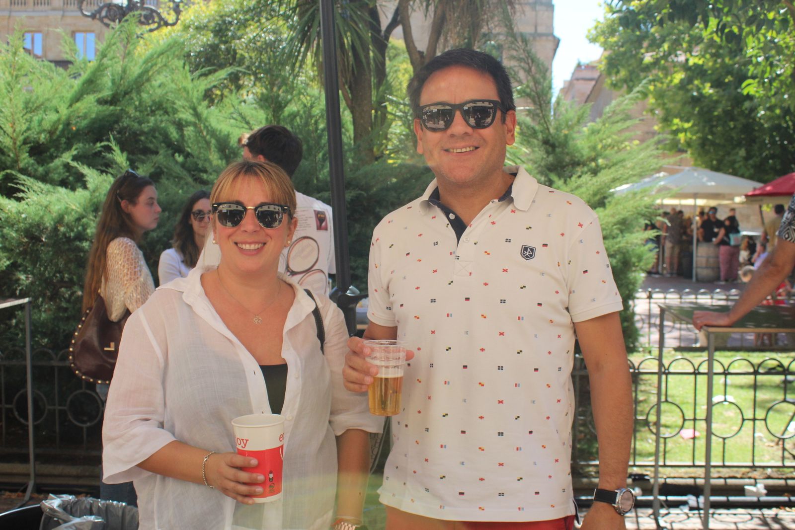 Ambiente en la Feria de Día en el mediodía de este sábado