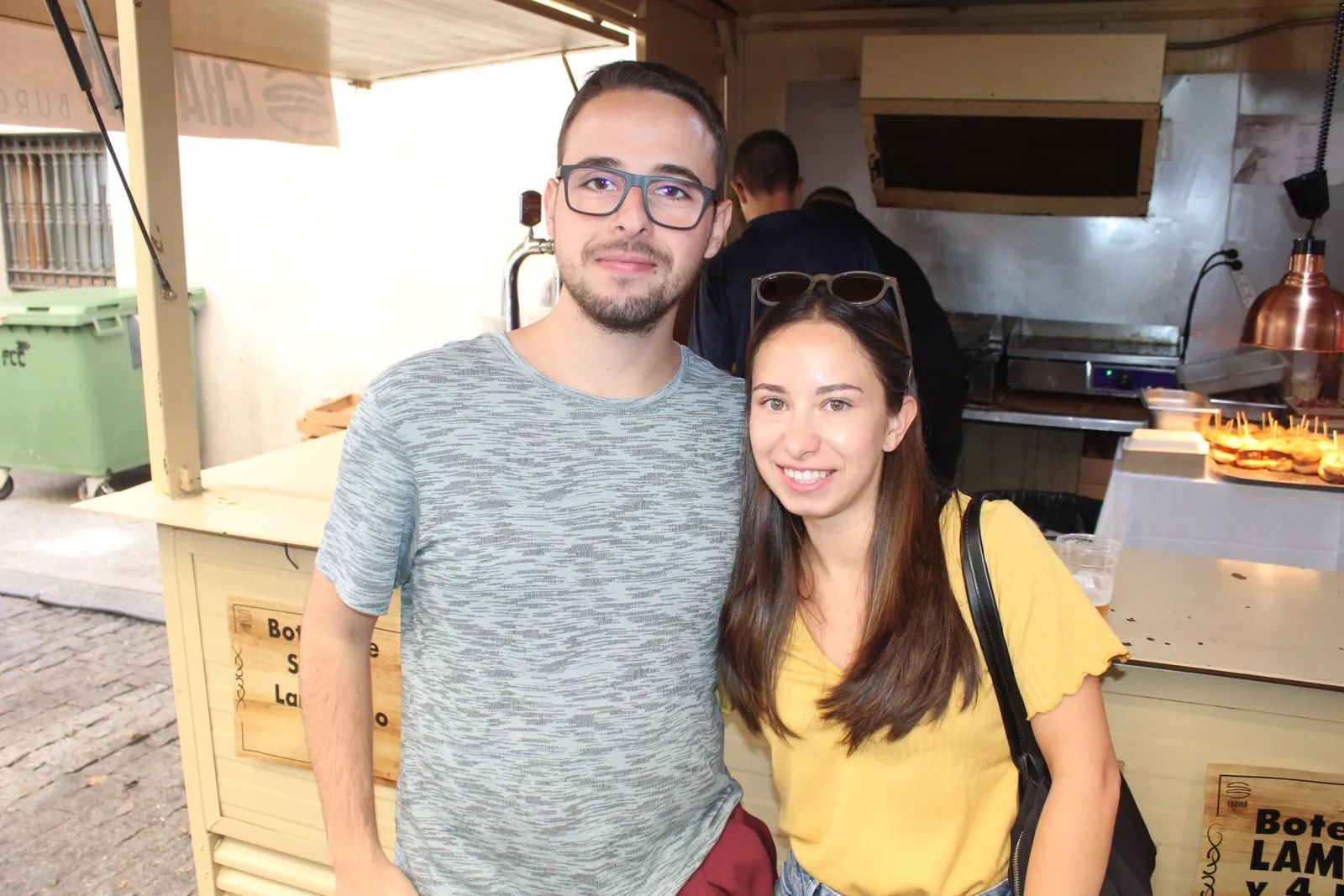 Ambiente en la Feria de Día en el mediodía de este sábado