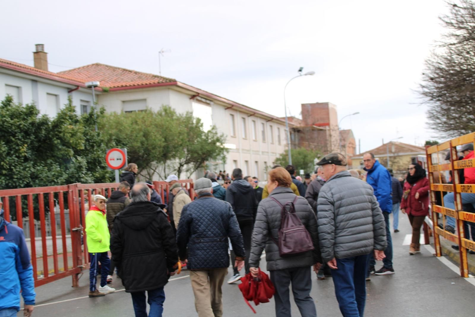 ambiente-en-el-encierro-matutino-del-martes-de-carnaval-en-ciudad-rodrigo-14