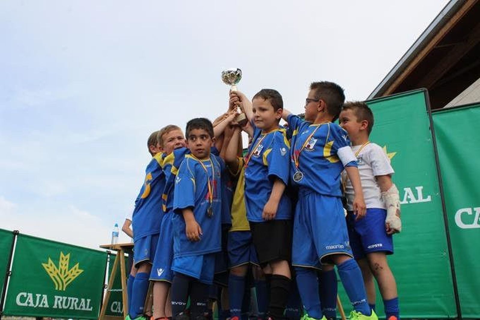 Entrega de Trofeos V Memorial Elvira Fernández
