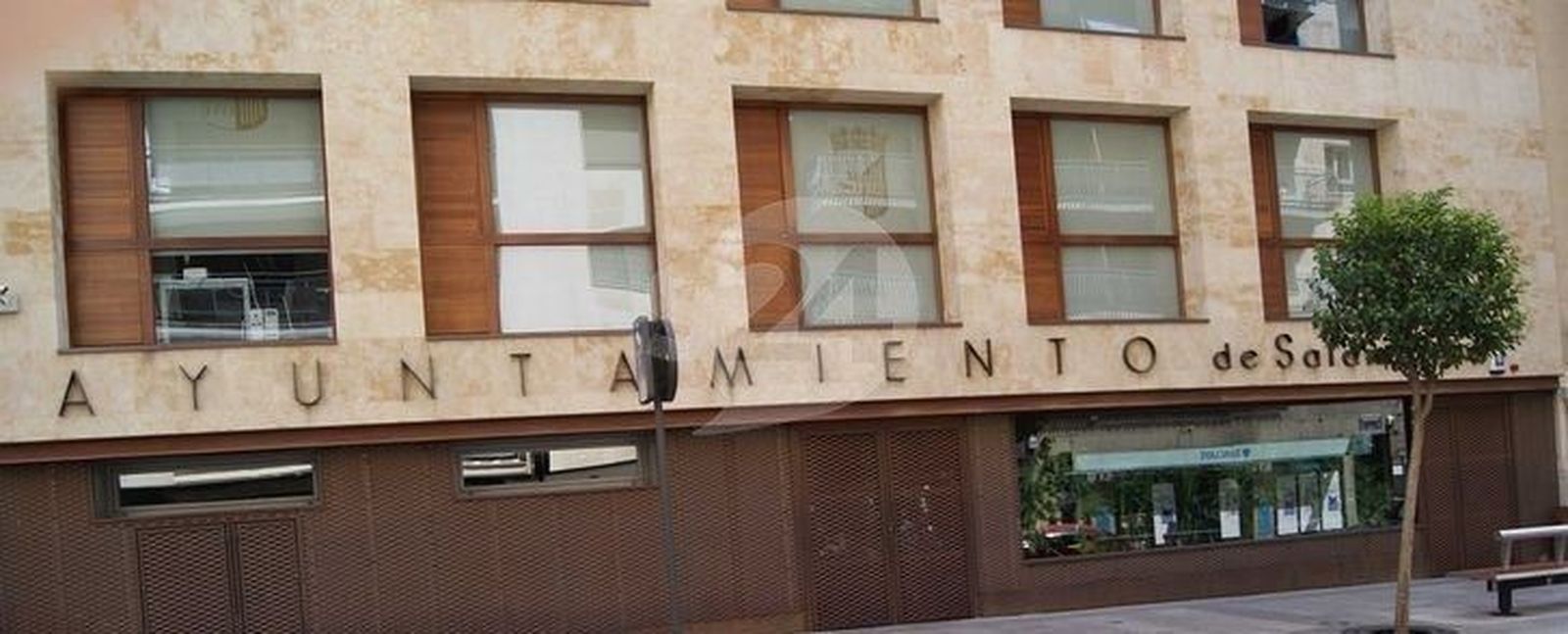 Dictamen favorable al nuevo contrato para el servicio de conserjería en las dependencias municipales