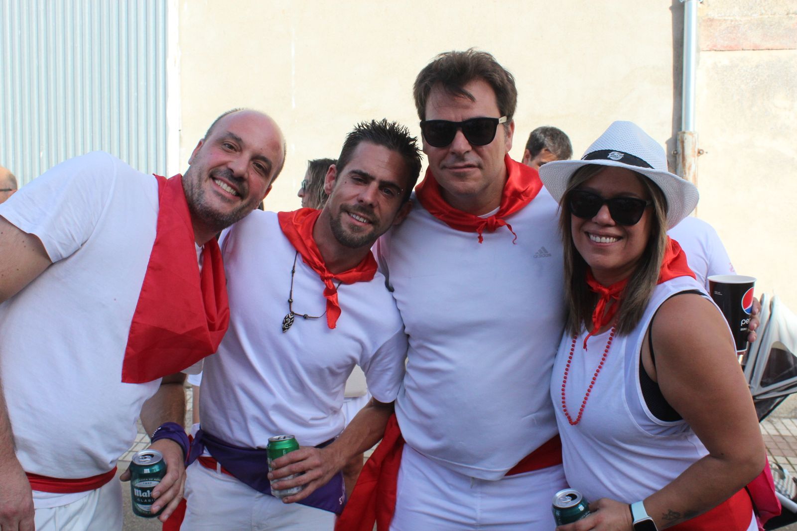 Castellanos de Moriscos. Paseo de peñas con la temática “Viva San Fermín”