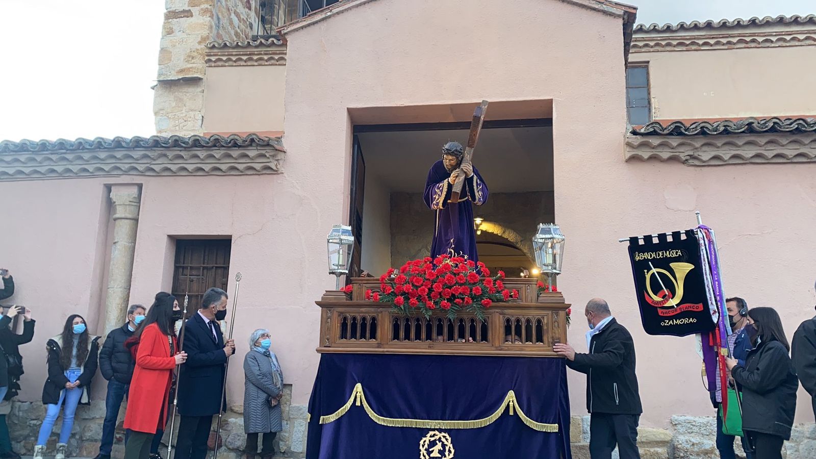 La Semana Santa da comienzo con el traslado del Mozo