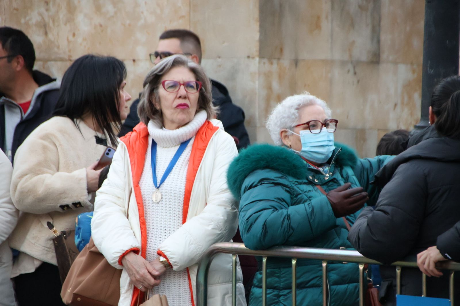 Así ha sido el ambiente en la procesión del Cristo de los Doctrinos y la Virgen de la Amargura