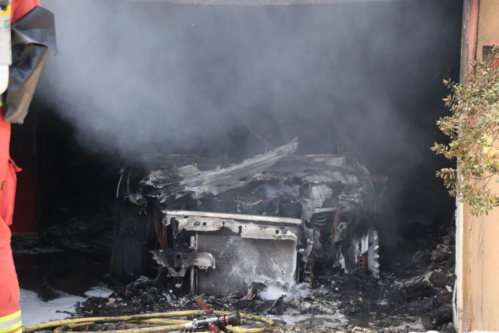 962c56ee-a331-4657-bed5-441736ea8bcb