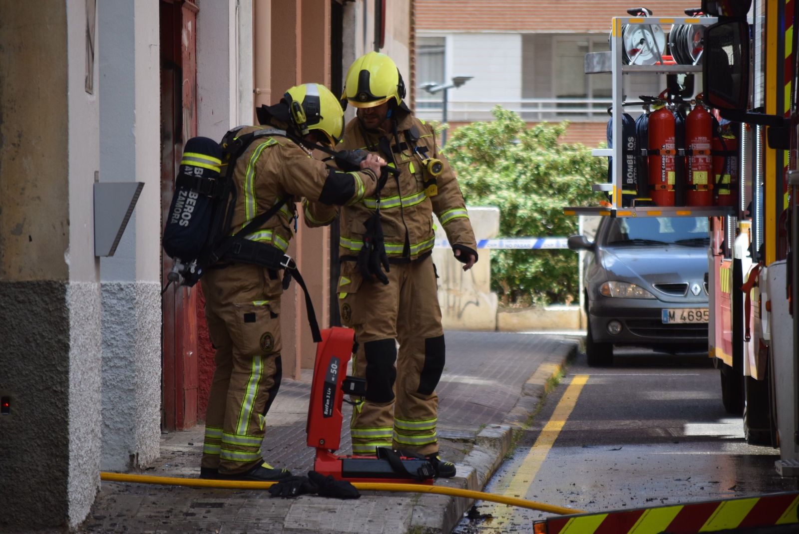 incendio-en-una-vivienda-de-la-calle-clavel-7