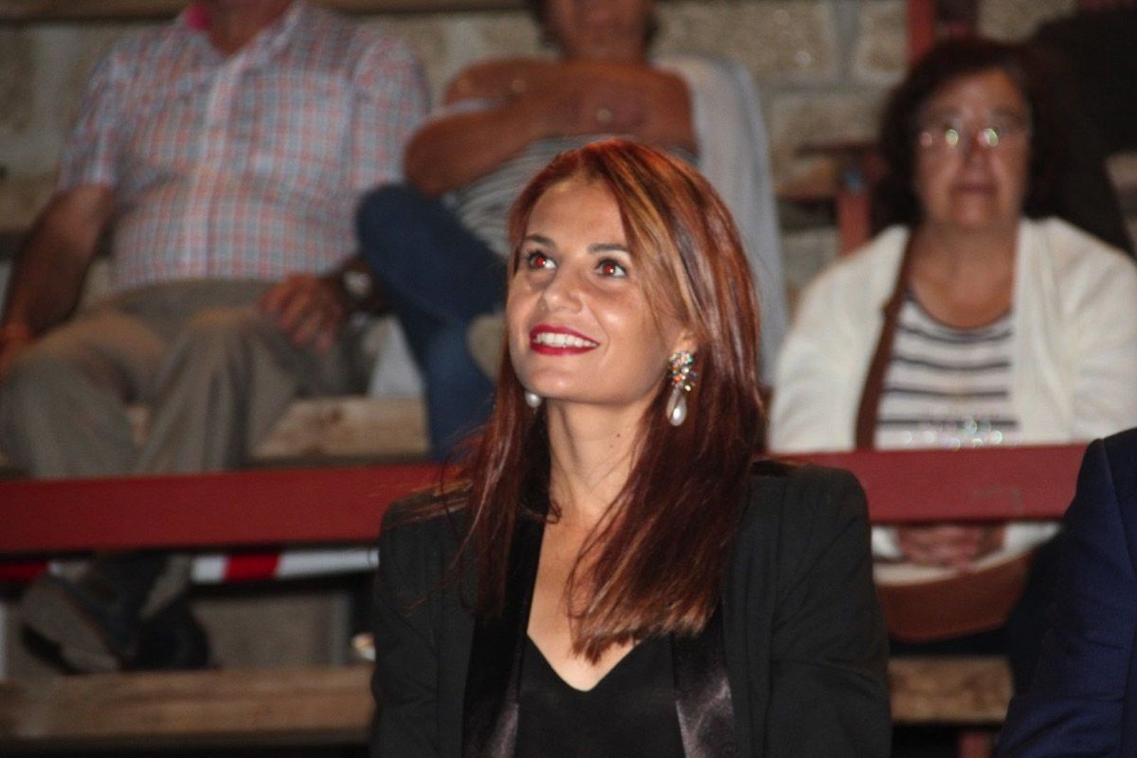 Barruecopardo estalla en fiestas de la mano de la atleta Gema Martín