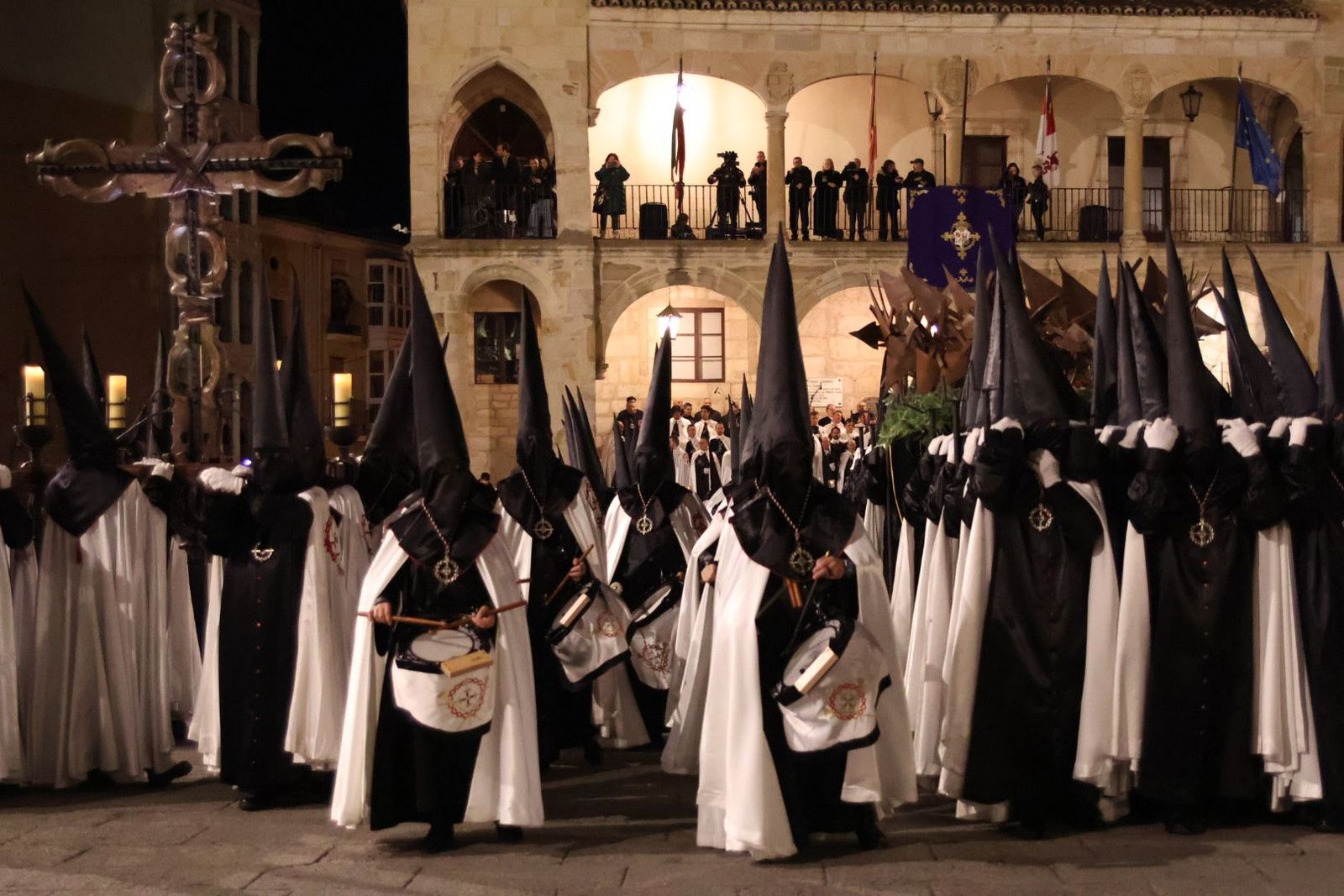 GALERÍA | Revive en imágenes la procesión de Jesús en su Tercera Caída
