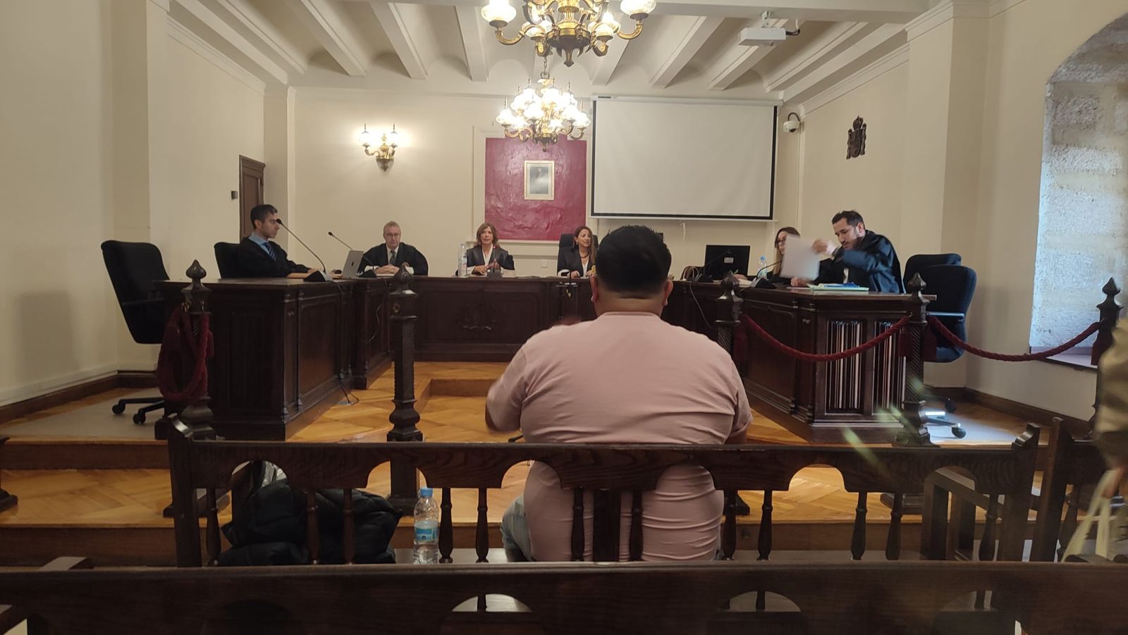 Juicio contra el hombre acusado de abusos sexuales a su hija menor