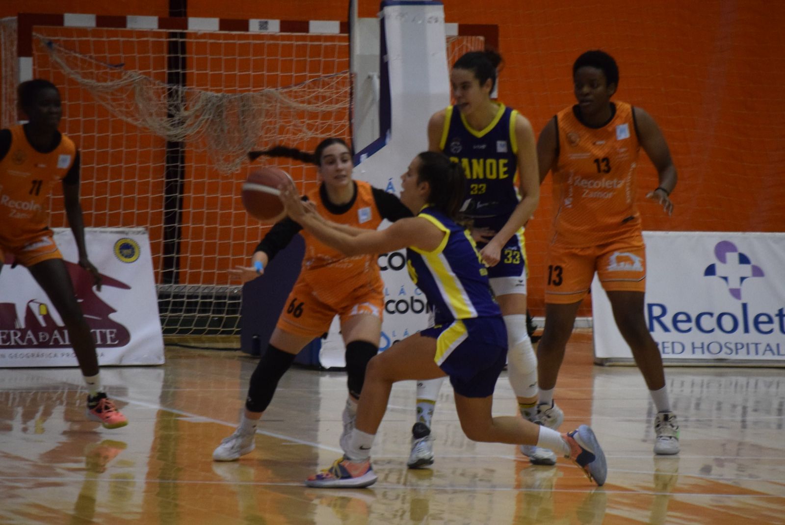 cd-zamarat-real-canoe-13