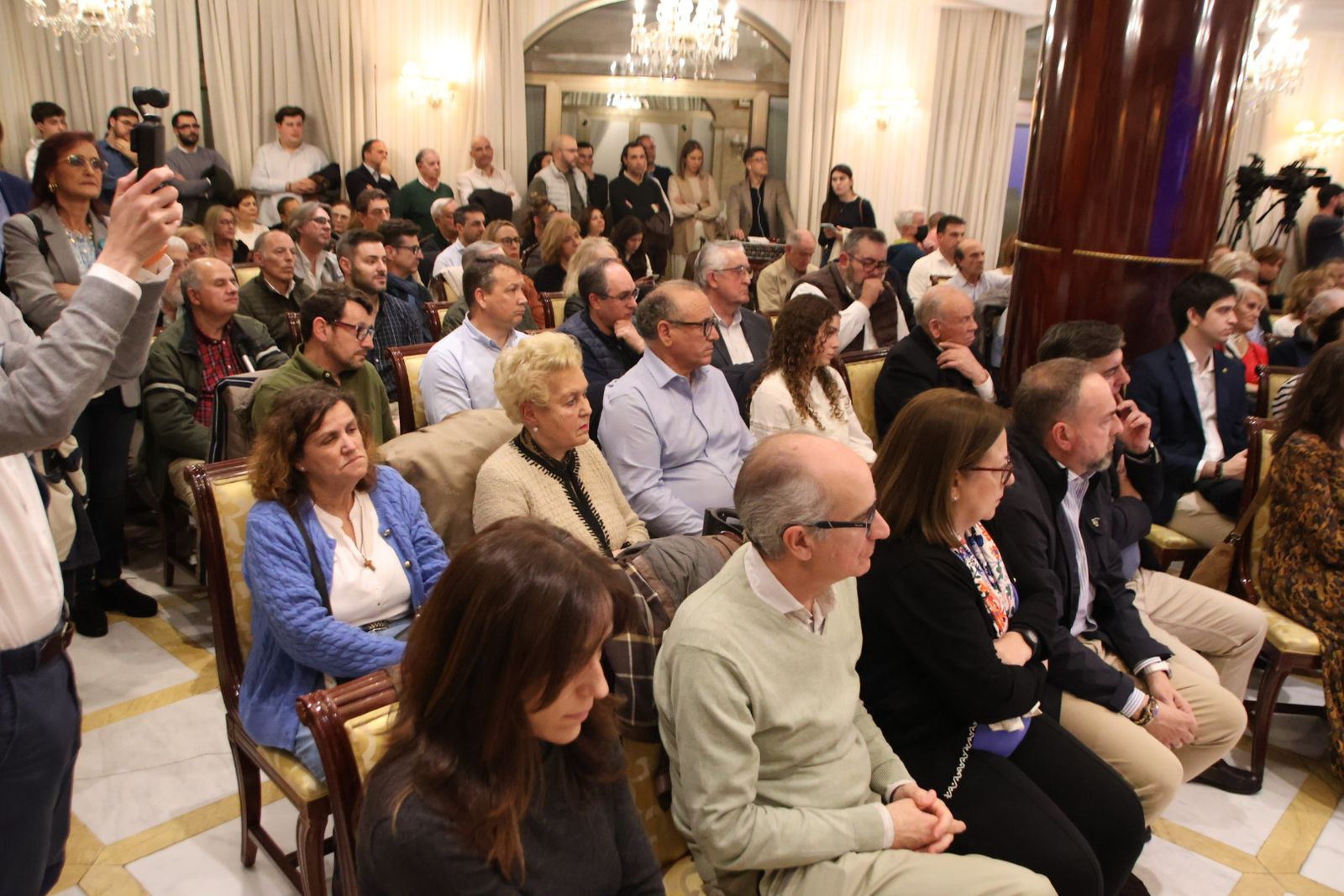 Mañueco junto a Carbayo prearranque campaña