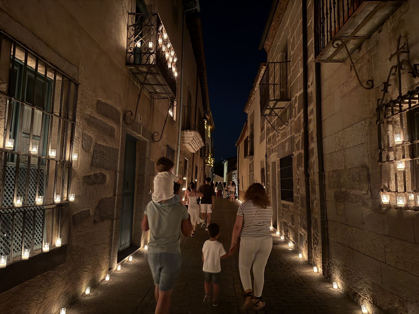 La ‘Noche en Vela’, una cita para disfrutar visualmente también a través de estas imágenes