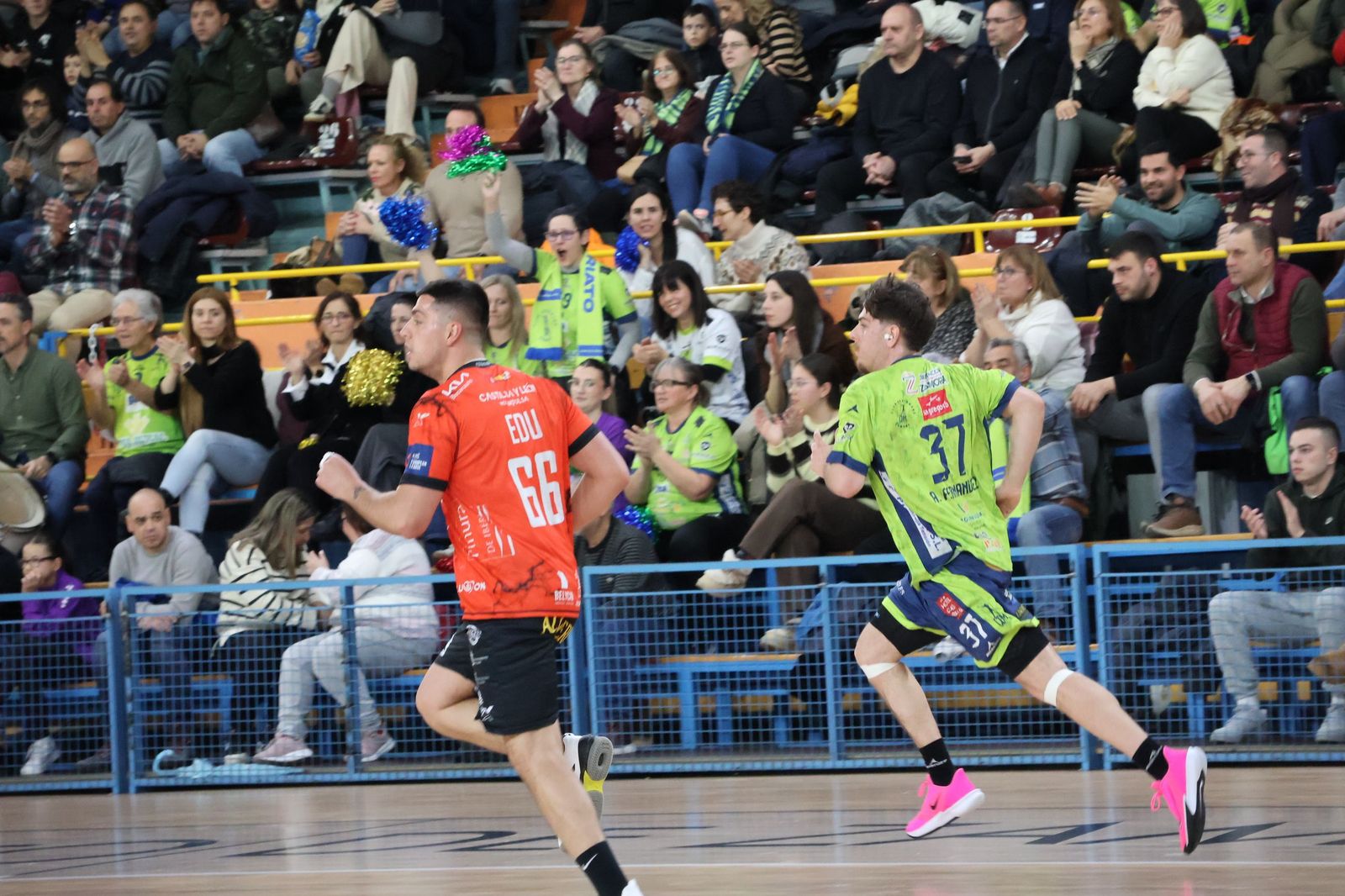 Balonmano Zamora- Ademar León