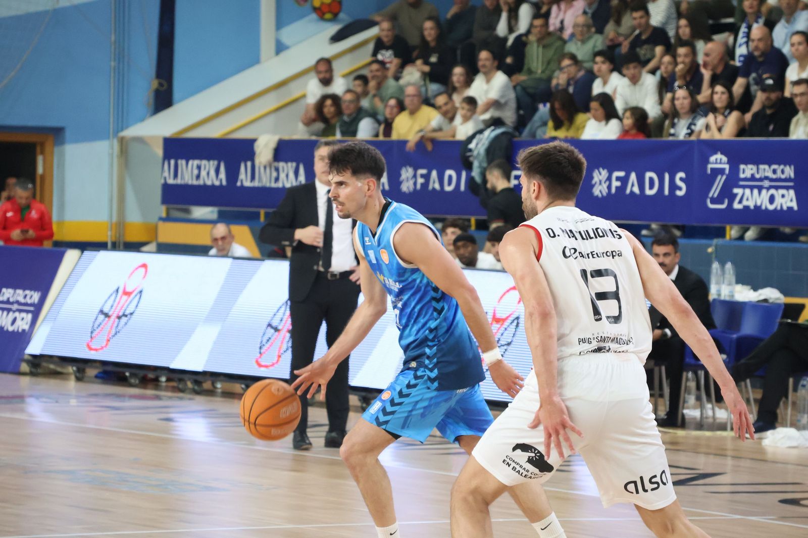 GALERÍA | El encuentro entre el CB Zamora y el Mallorca Basket, en imágenes