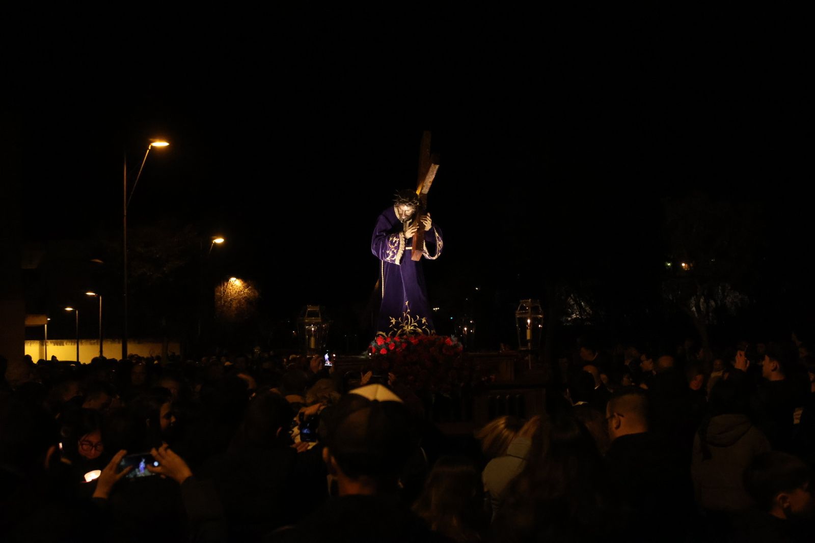 GALERÍA | Revive en imágenes el traslado del Nazareno de San Frontis