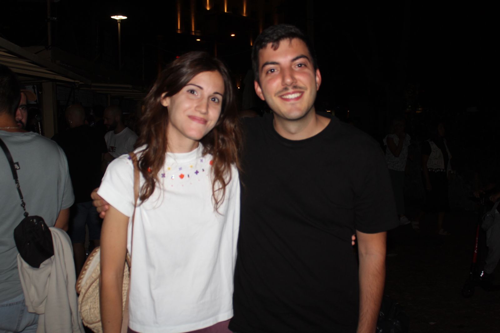 Ambiente en la Feria de Día en la tarde de este lunes