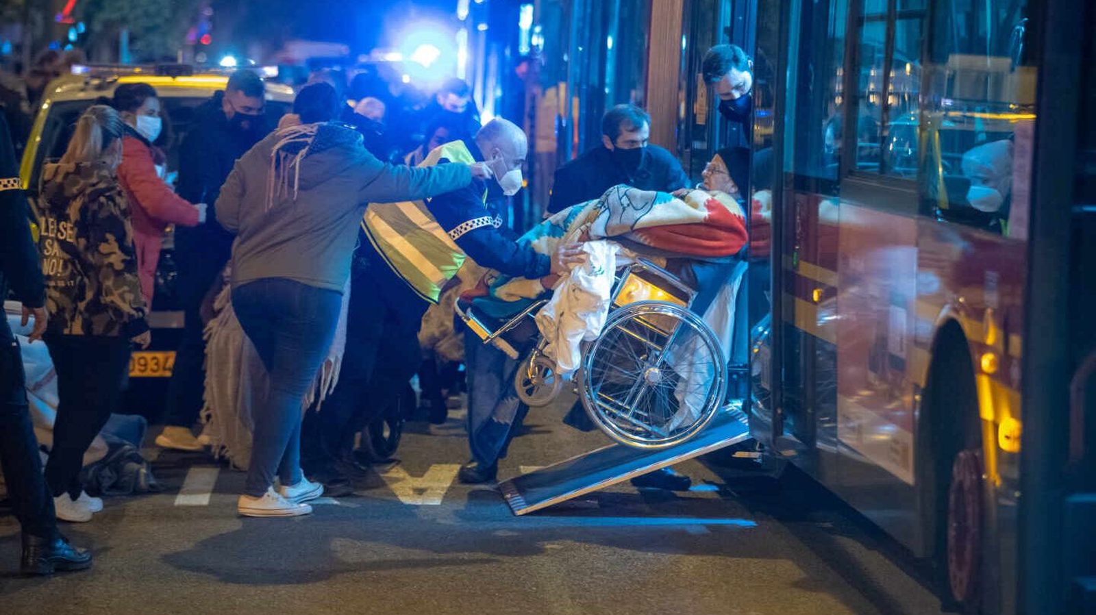 Una de las personas afectadas por el incendio. | EP