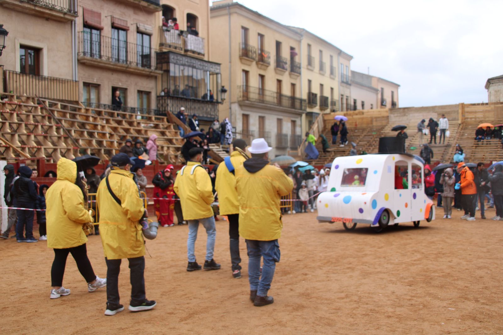 desfile-disfraz-callejero-sabado-carnaval-ciudad-rodrigo-2025-36