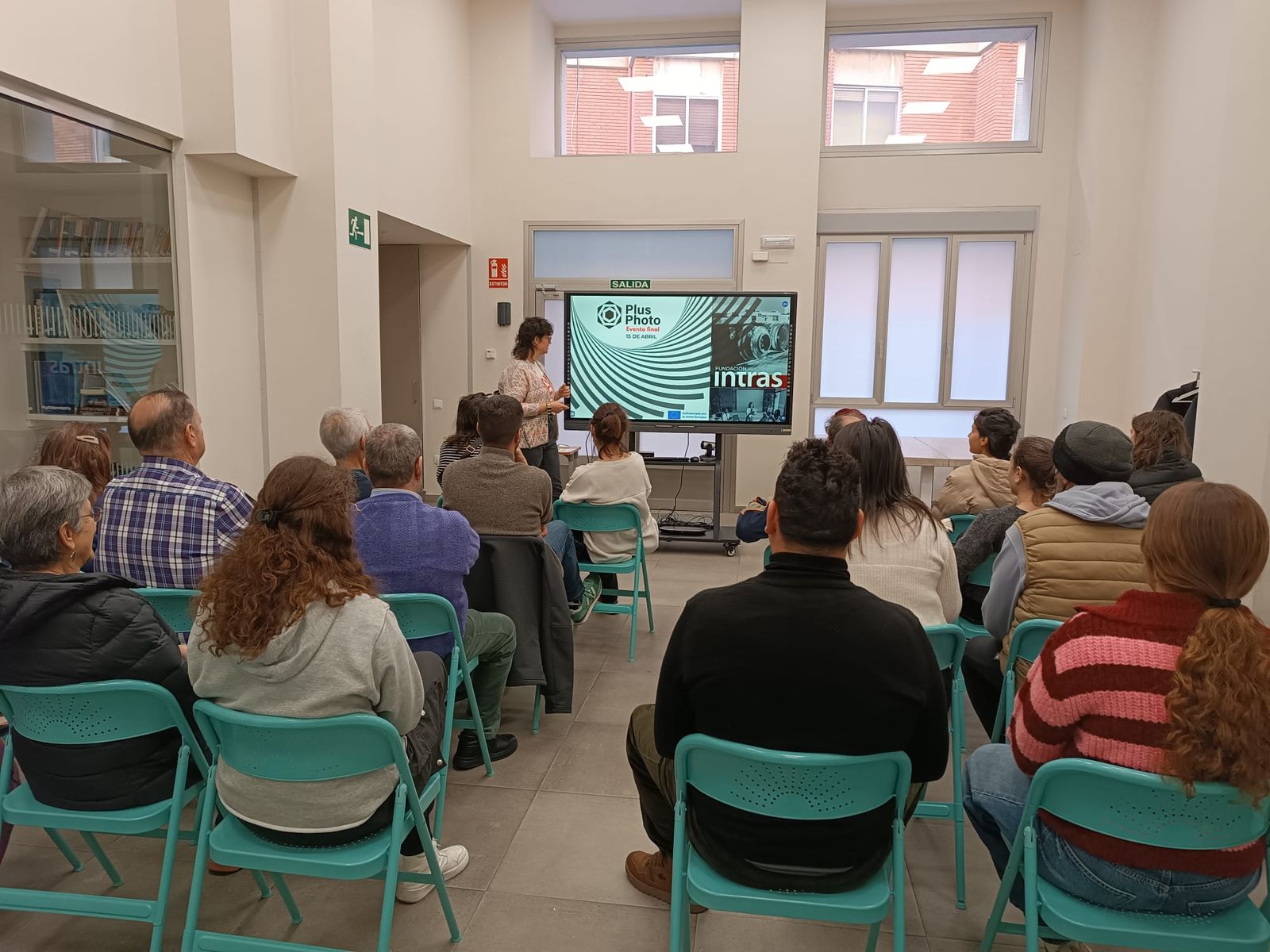 Imagen de una actividad anterio en el Centro Sociocultural Peromato