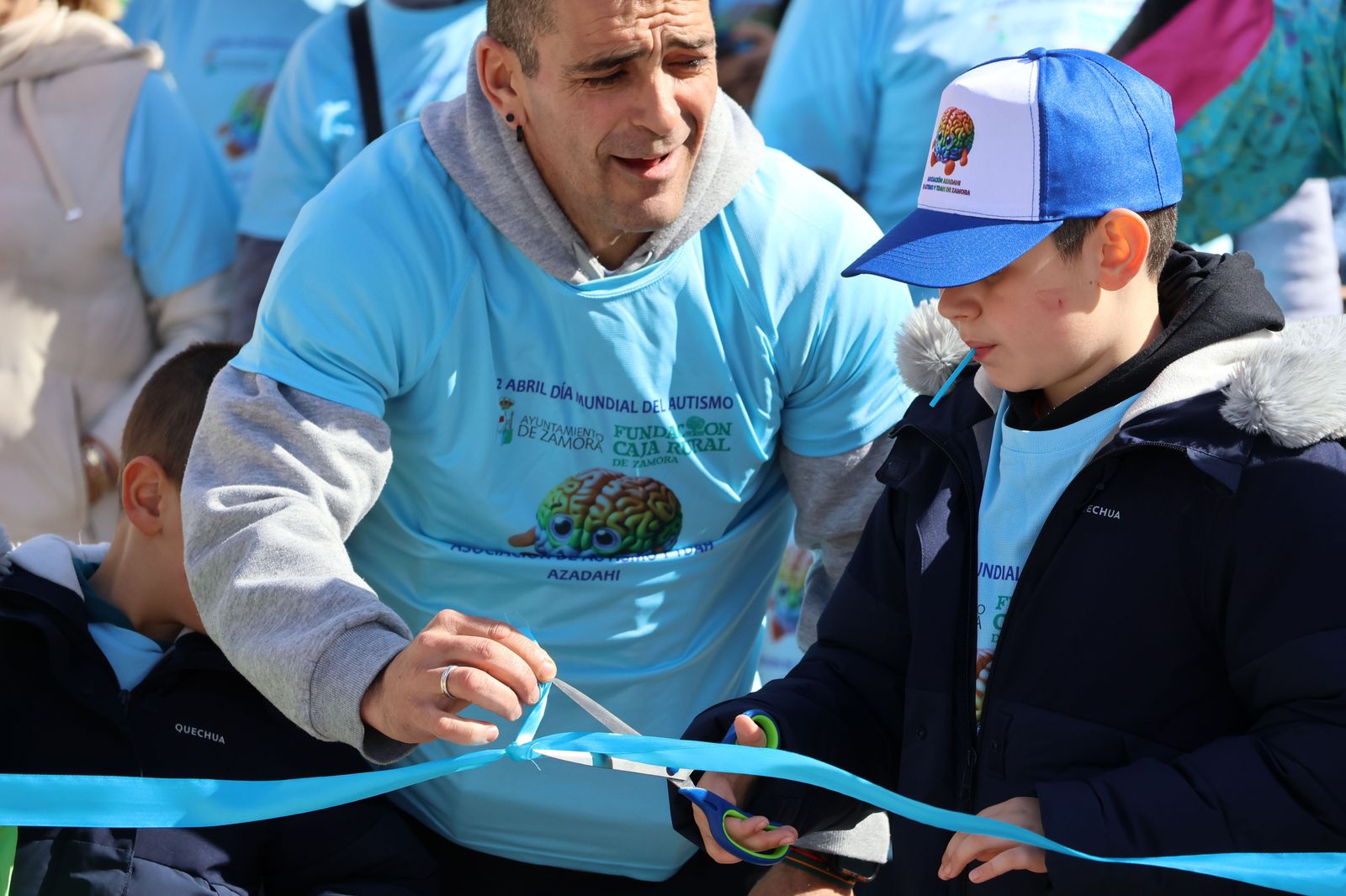 paseo-solidario-por-el-dia-mundial-del-autismo-en-zamora-19