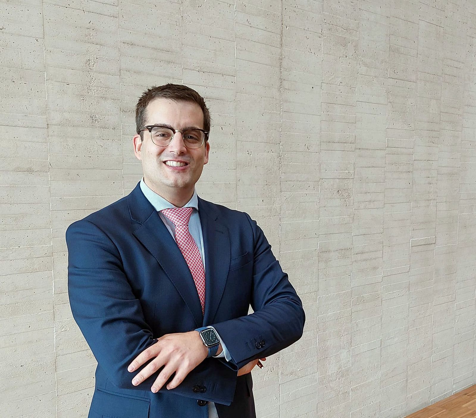 Investigan al secretario general de las Cortes de Castilla y León, Martínez-Tutor (Vox), por acoso laboral