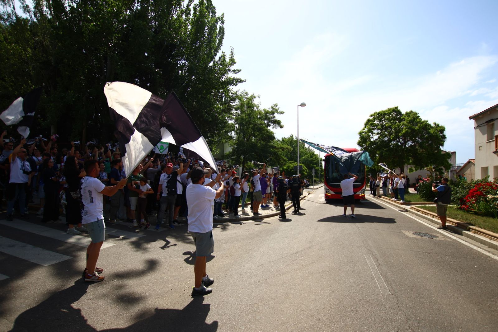 Recibimiento al Autobús de Unionistas