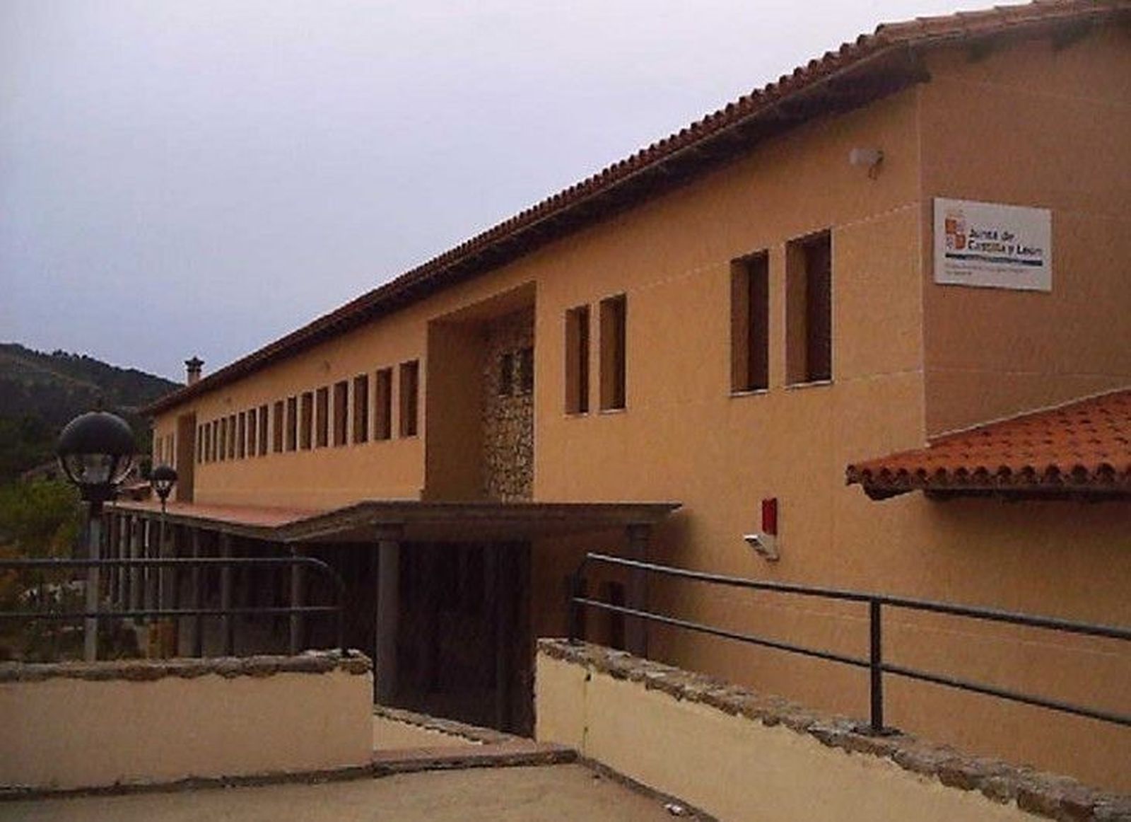 El PSOE sigue reclamando que se impartan estudios de Bachillerato y FP en la Sierra de Francia