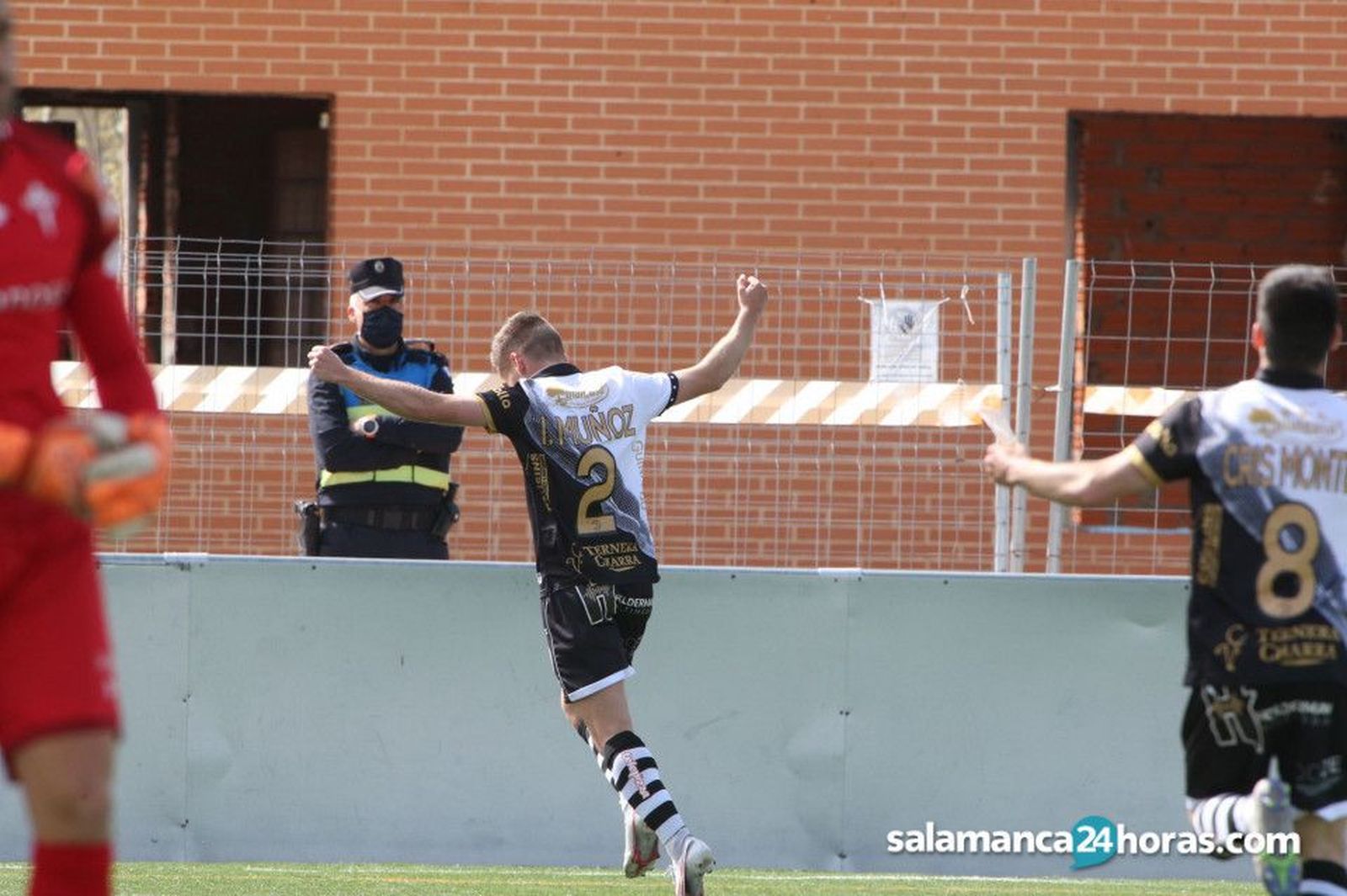 VÍDEO | Íñigo Muñoz, goleador ante el Racing Ferrol: "Ayudar al equipo es para lo que estoy aquí y para lo que entreno."