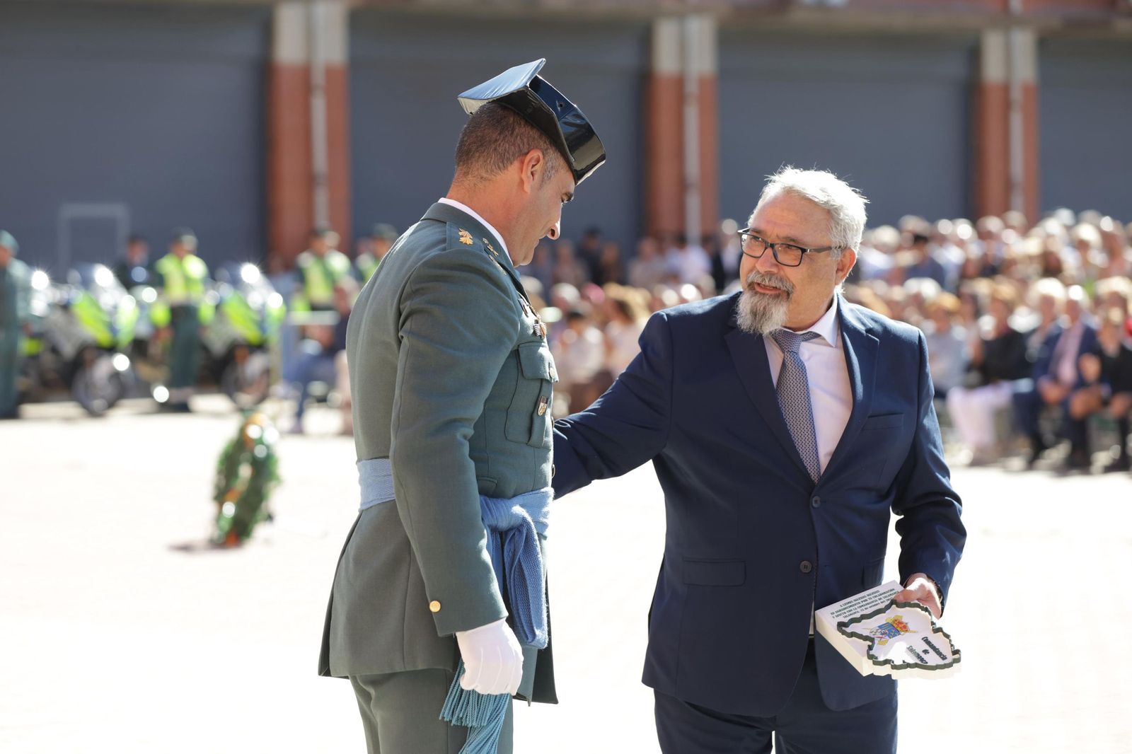 Salamanca rinde honores a la Guardia Civil en la Celebración de su Patrona