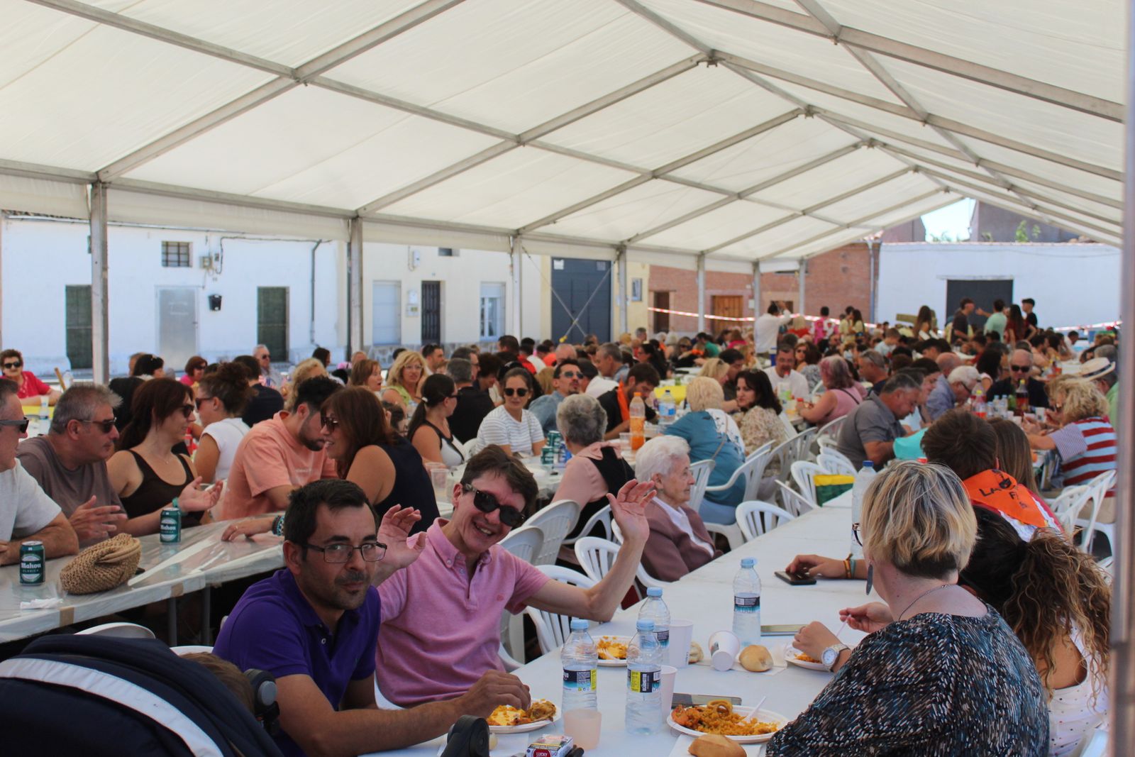 Paella popular, La Vellés