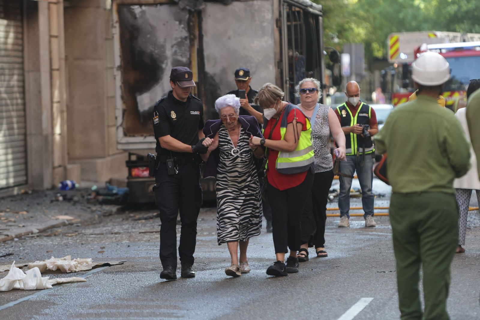 GALERÍA | Así ha sido y se ha vivido la explosión de gas en Zamora