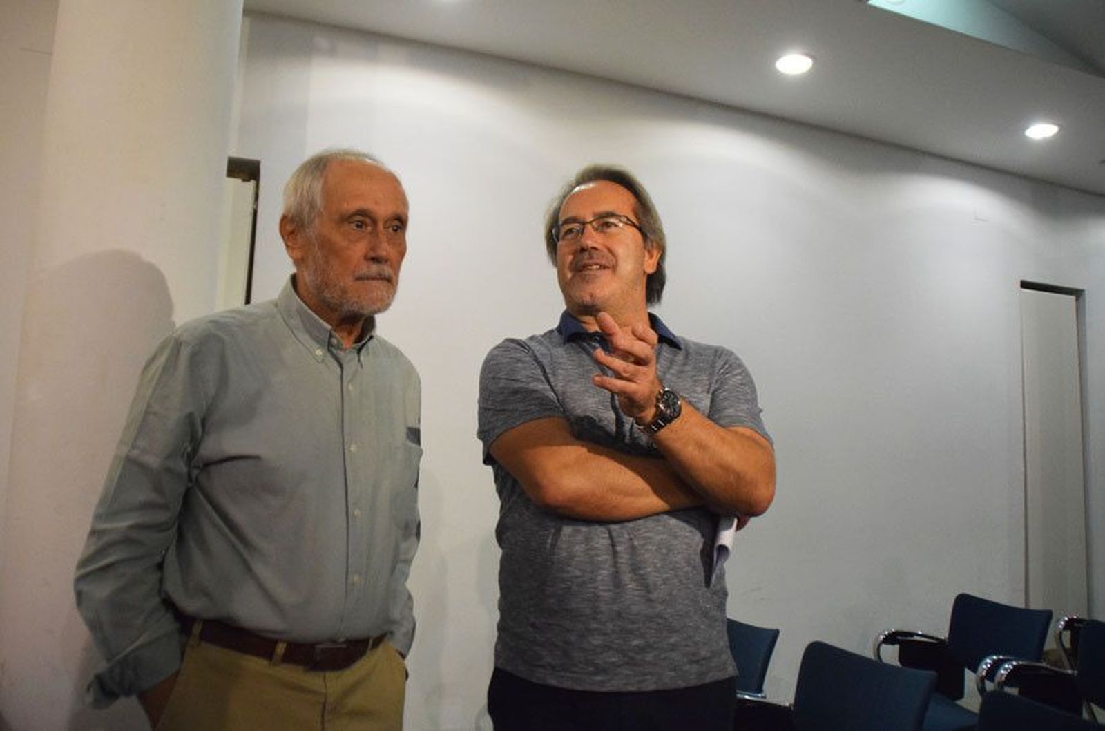 Bucle magnetico alhondiga sordos