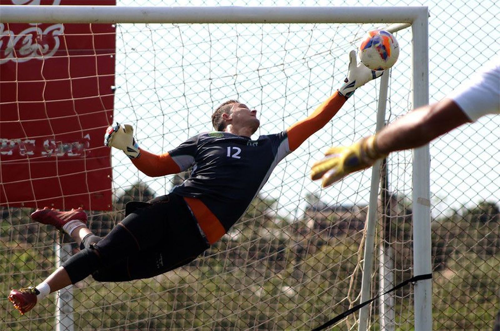 Parada portero fcylf