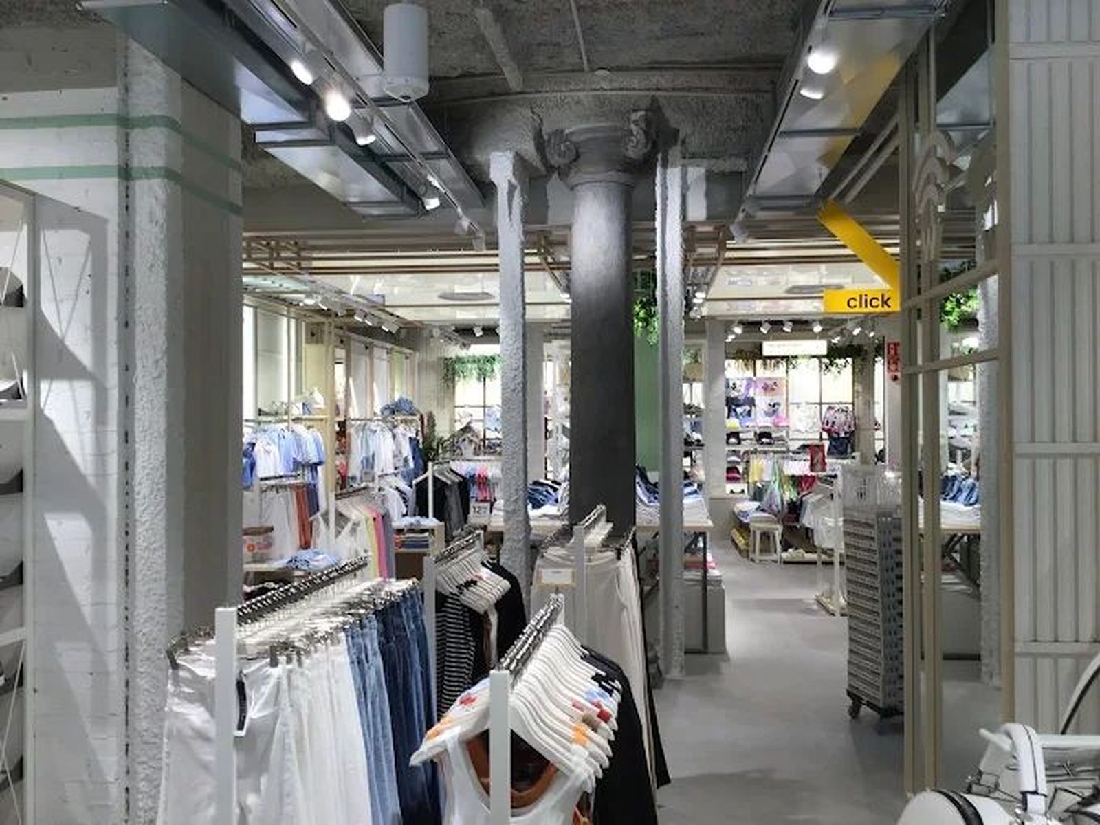 Imagen de Stradivarius Zamora