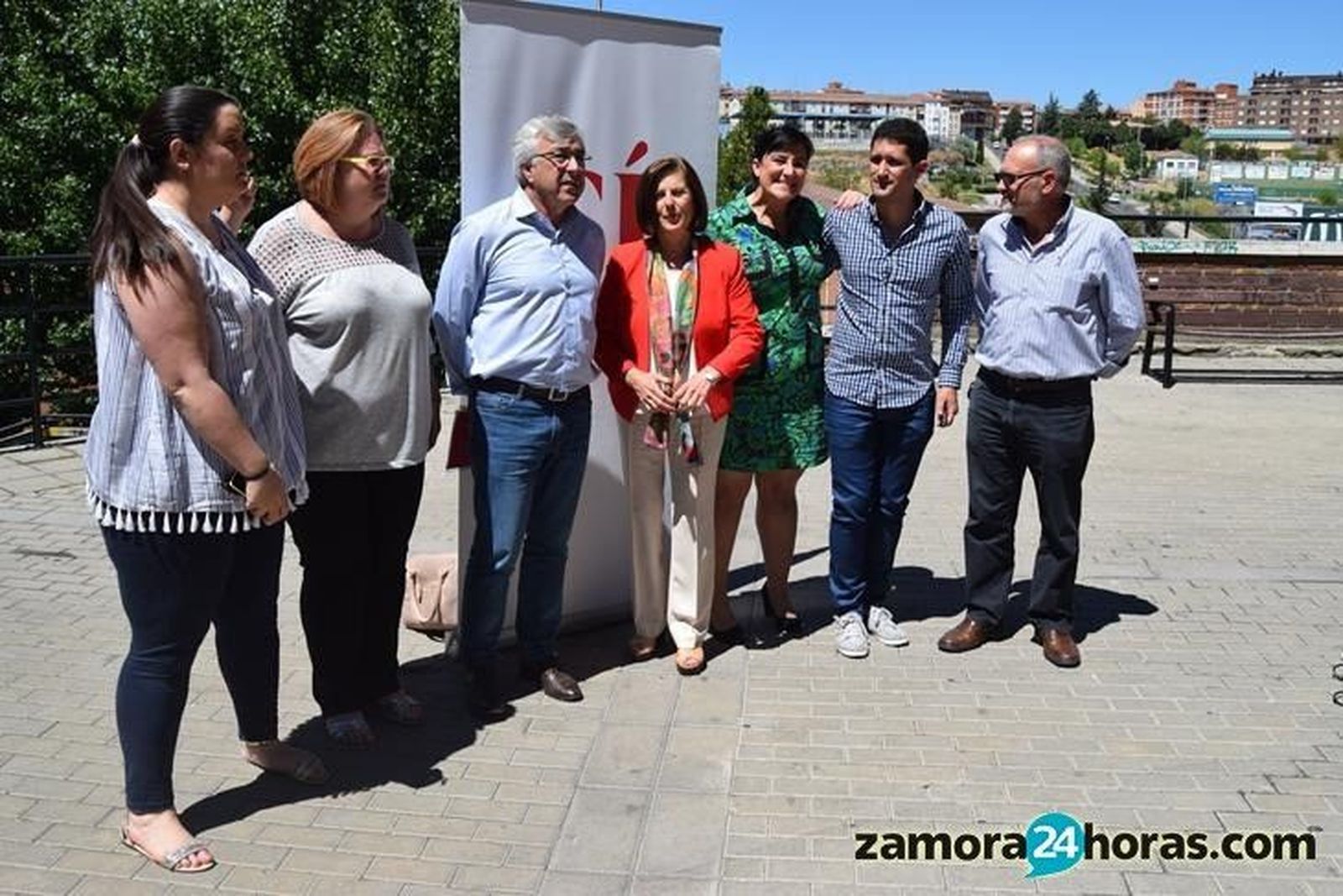 Sánchez Rubio acusa al PP de "cargarse el sistema sanitario con la excusa de la crisis"