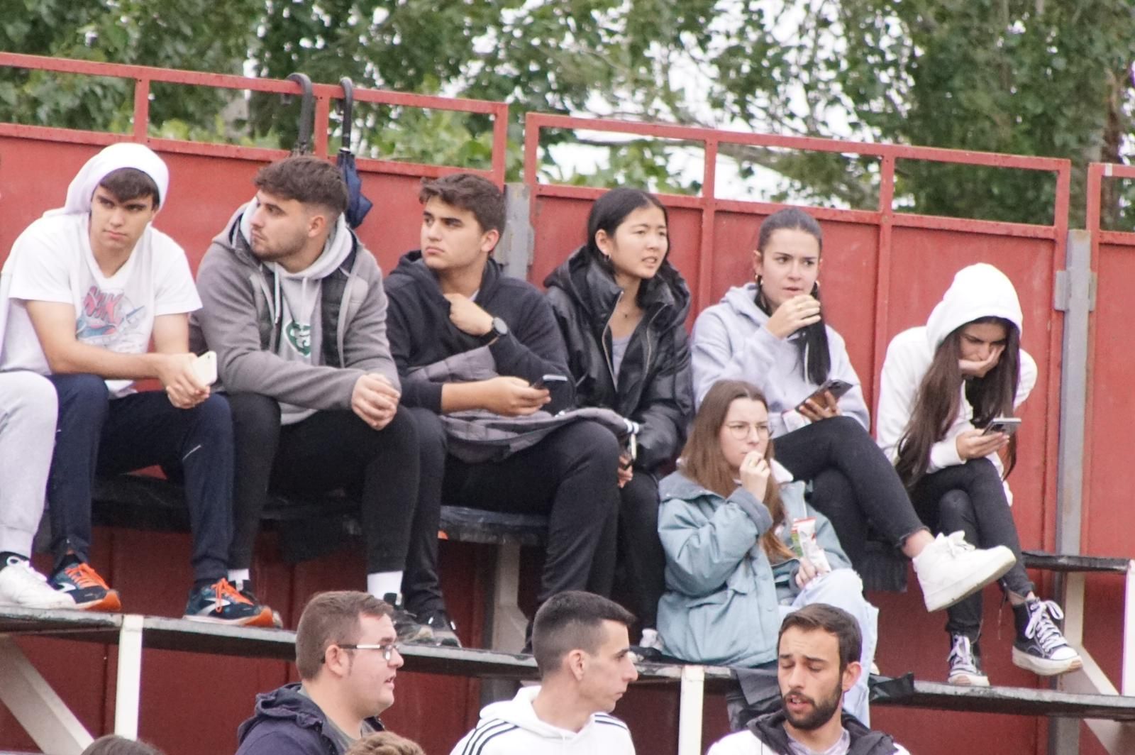 Concurso de cortes y capea popular en Villamayor