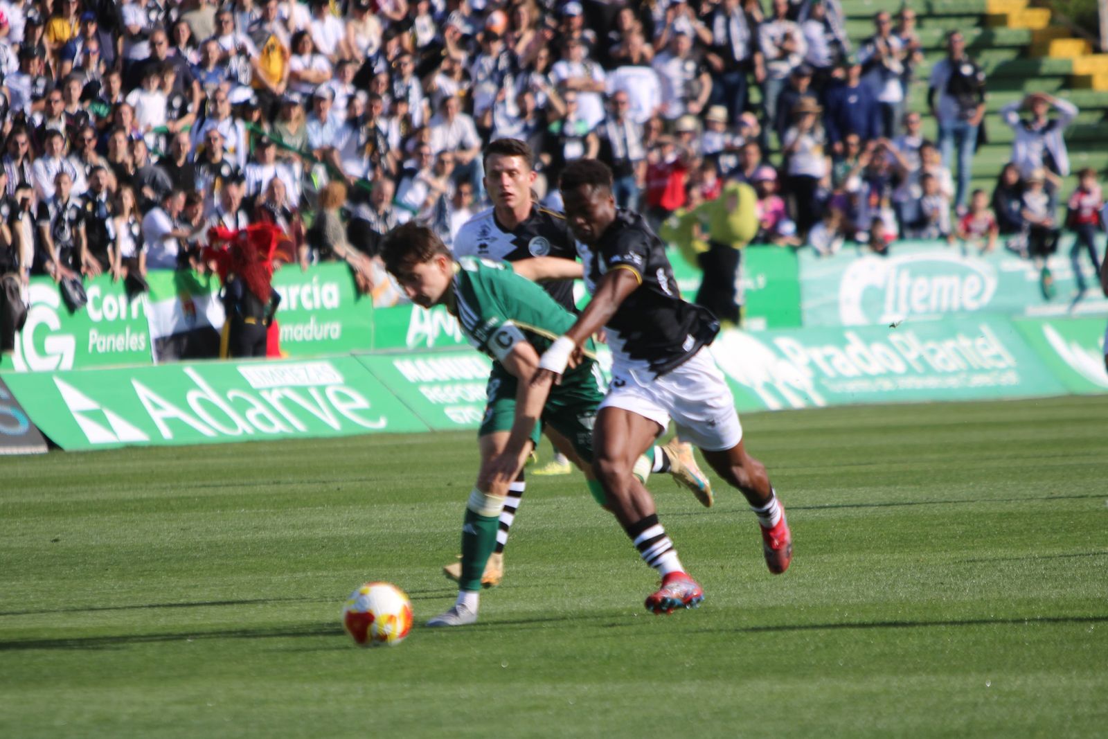 Chibozo, ante el Cacereño