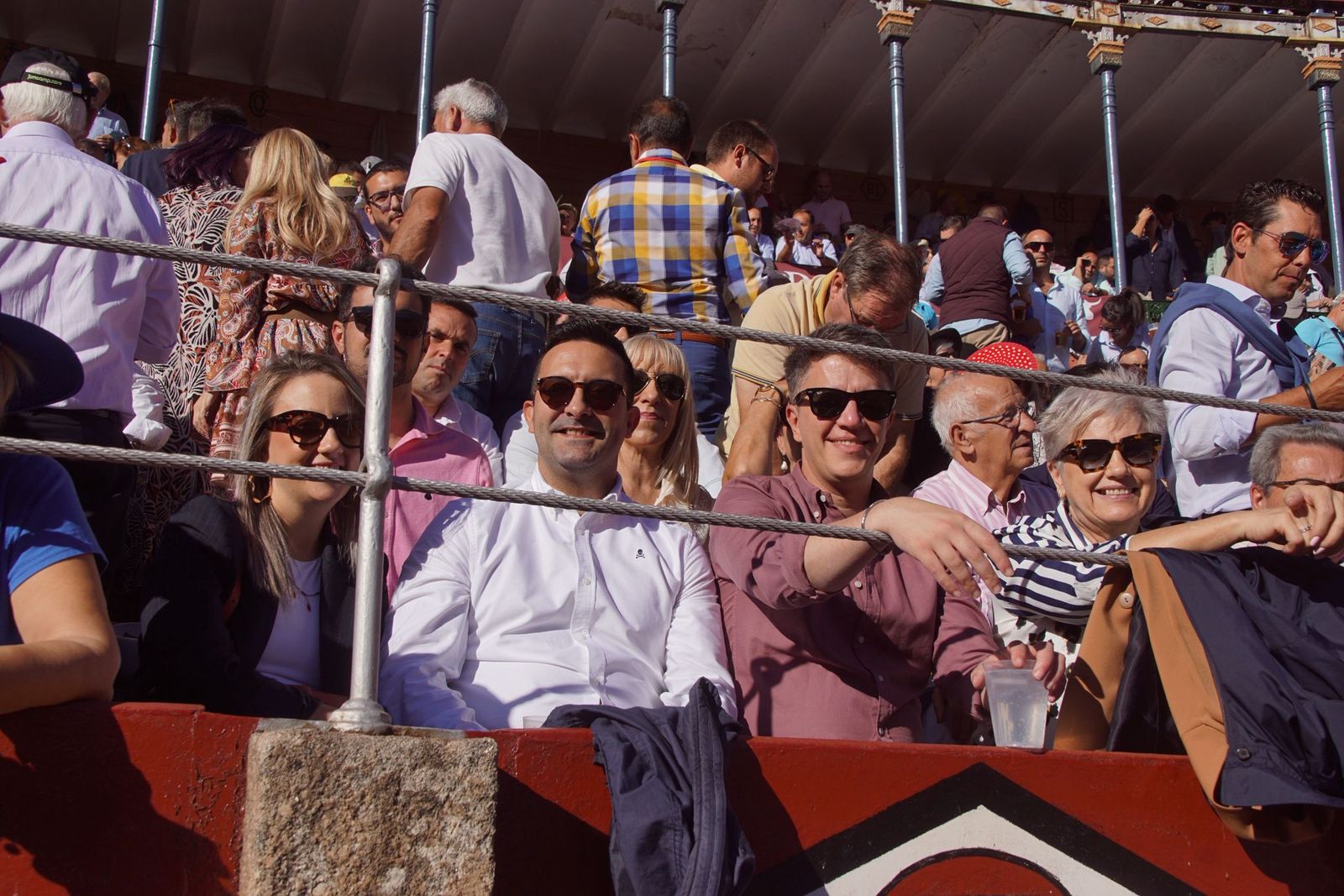 Así ha vivido la afición salmantina el adiós a la feria desde los tendidos: imágenes del ambiente en la corrida concurso
