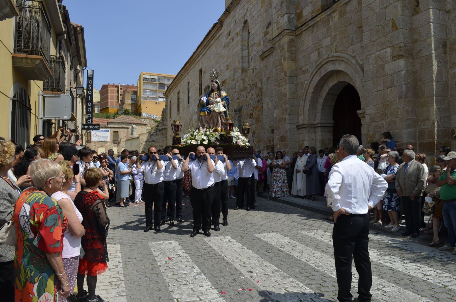 procesion-virgen-de-la-salud-49