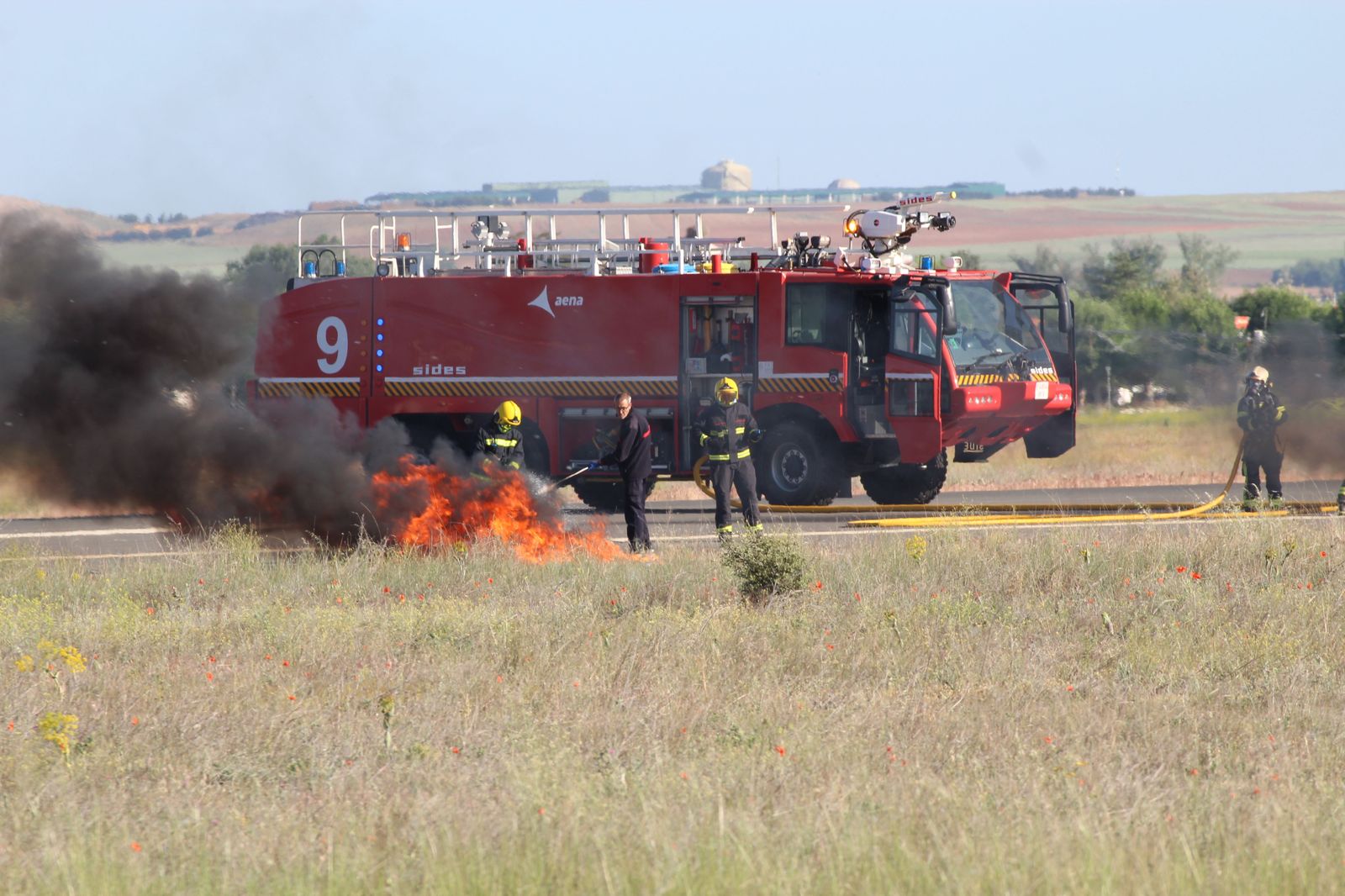simulacro-de-accidente-aereo-3
